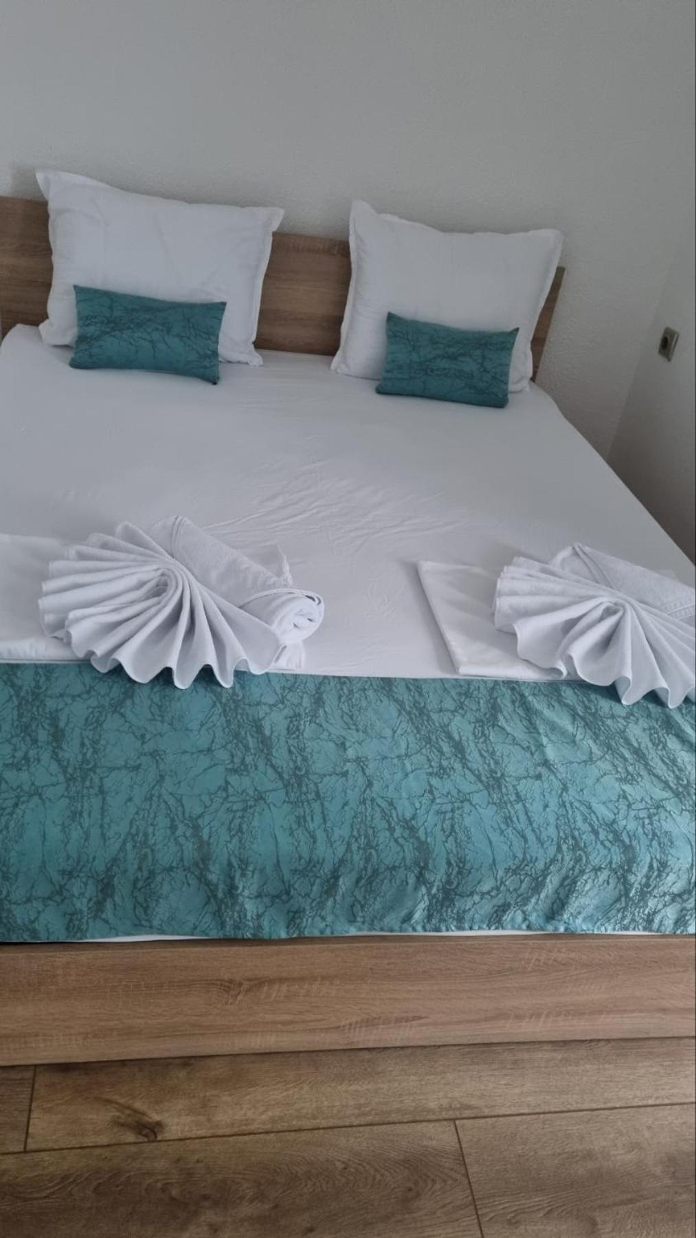 Къща За Гости Пиргос Burgas Extérieur photo
