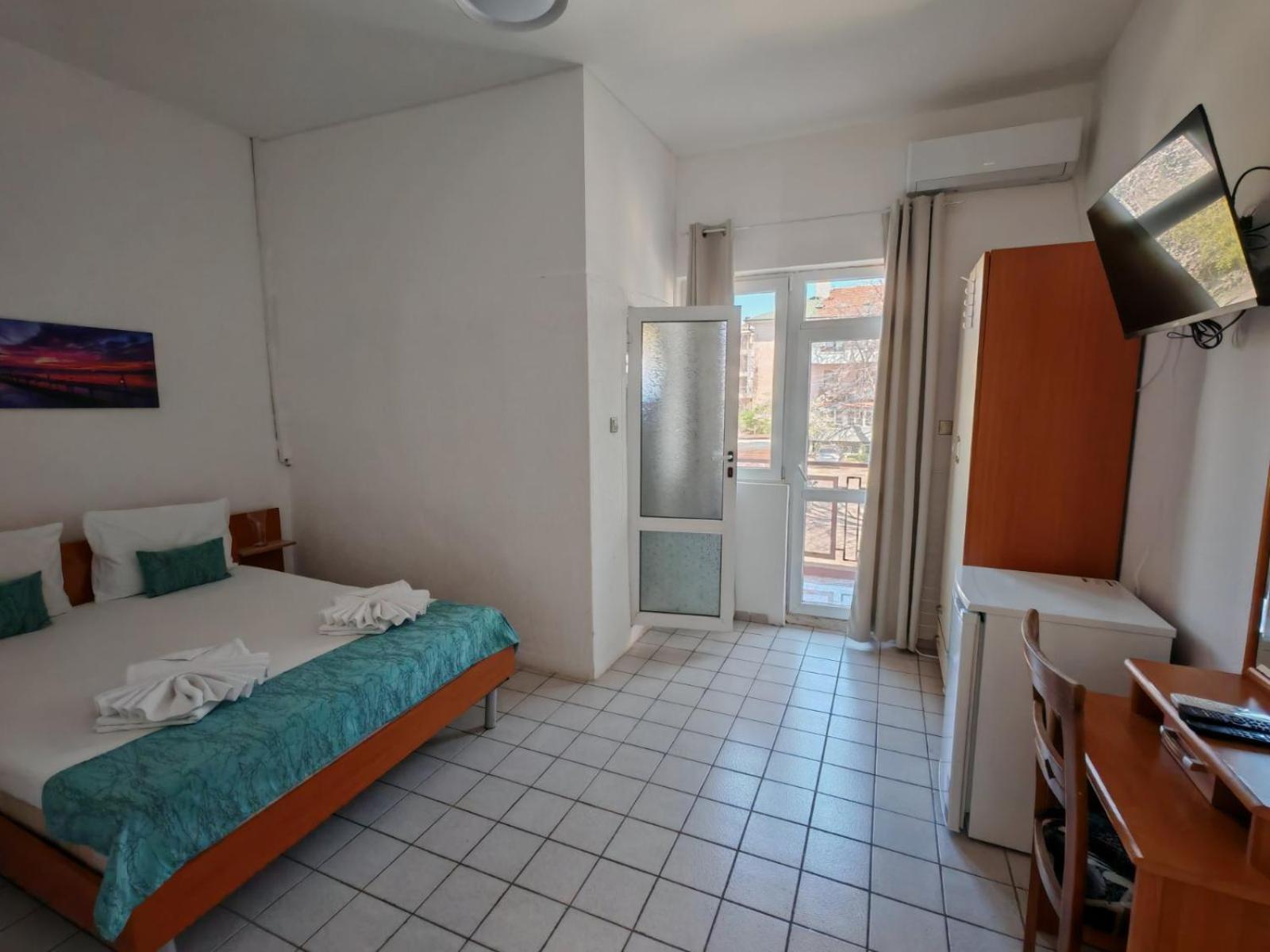 Къща За Гости Пиргос Burgas Extérieur photo