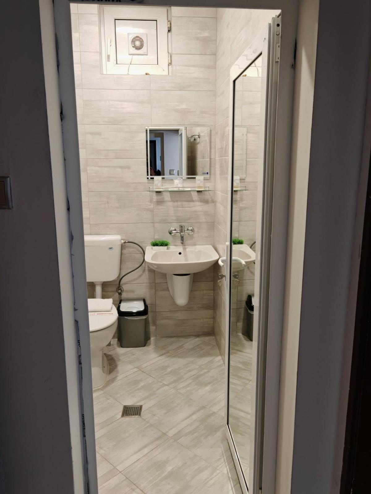 Къща За Гости Пиргос Burgas Extérieur photo
