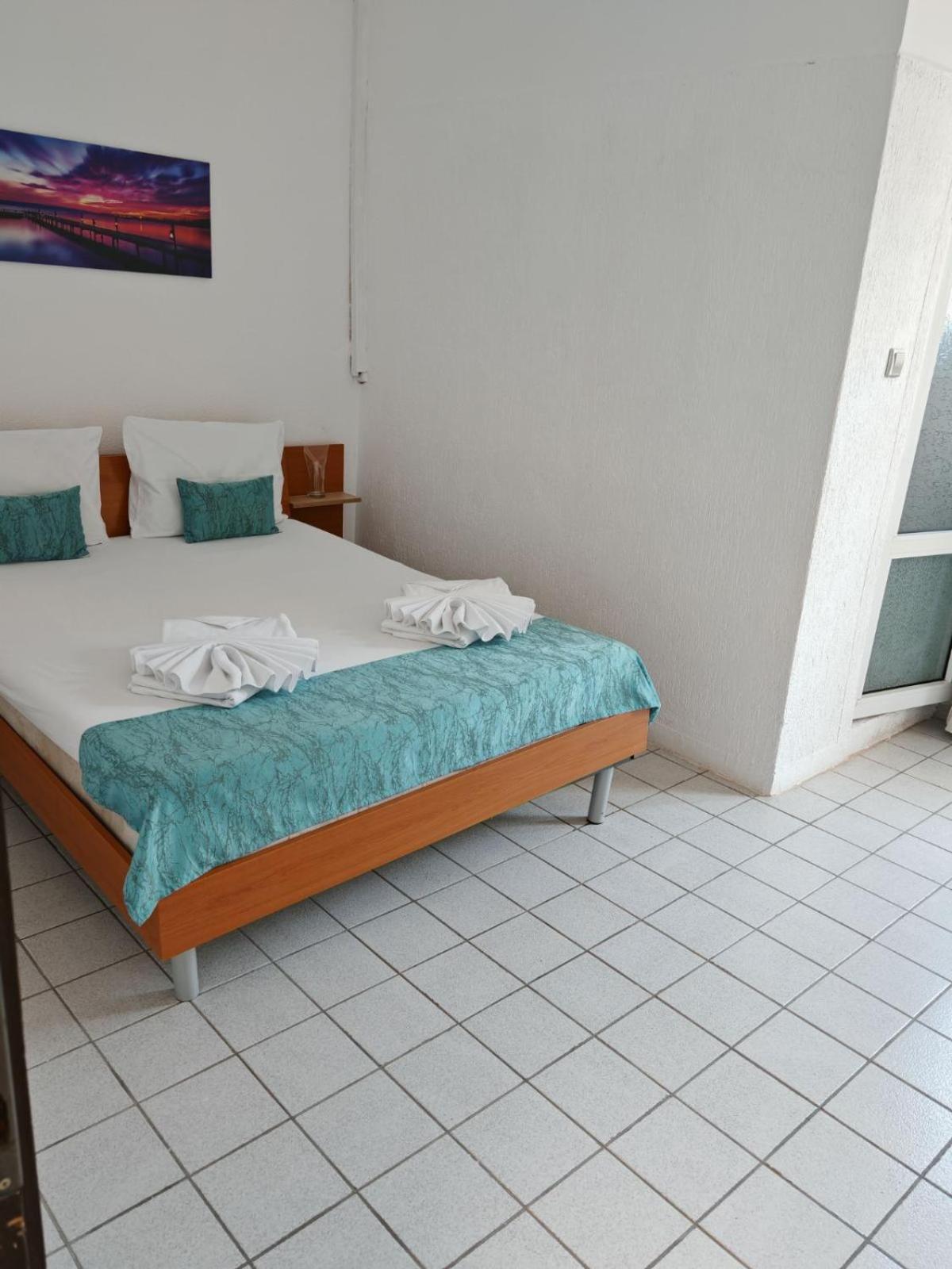 Къща За Гости Пиргос Burgas Extérieur photo