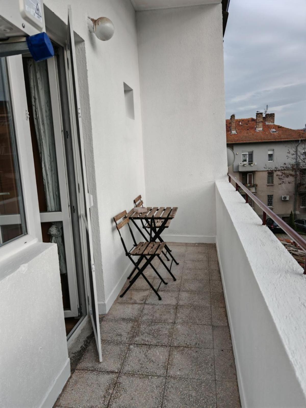 Къща За Гости Пиргос Burgas Extérieur photo